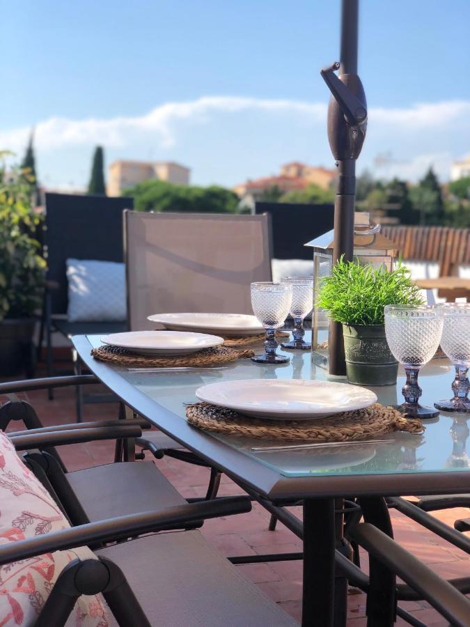 Apartamento Con Terraza Y Piscina En Malgrat De Mar Ngoại thất bức ảnh