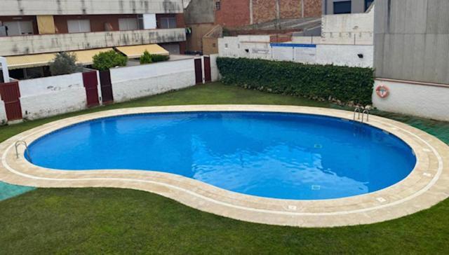 Apartamento Con Terraza Y Piscina En Malgrat De Mar Ngoại thất bức ảnh
