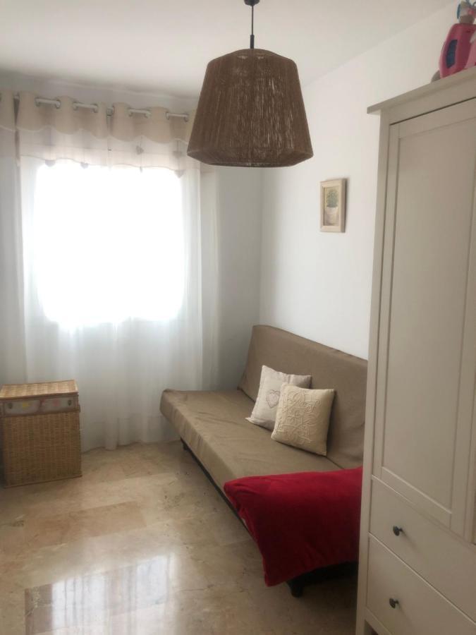 Apartamento Con Terraza Y Piscina En Malgrat De Mar Ngoại thất bức ảnh