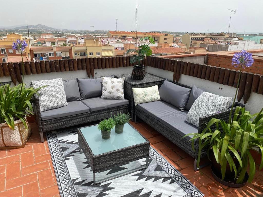 Apartamento Con Terraza Y Piscina En Malgrat De Mar Ngoại thất bức ảnh