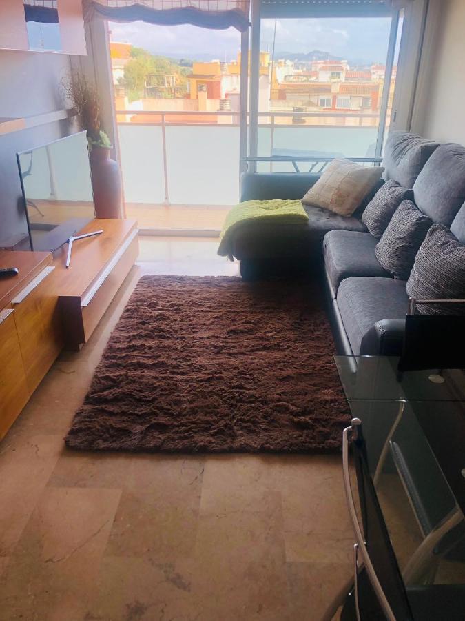 Apartamento Con Terraza Y Piscina En Malgrat De Mar Ngoại thất bức ảnh