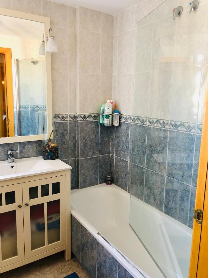 Apartamento Con Terraza Y Piscina En Malgrat De Mar Ngoại thất bức ảnh